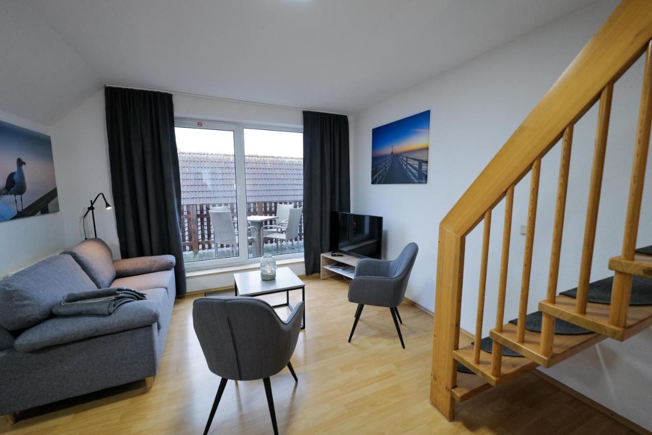 Ferienwohnungen Meerfarbig Zingst - Haustierfrei -Terrasse Mit Strandkorb Oder Balkon - E-Ladesaeule - Parkplatz - Wlan - Fahrradschuppen - Waschtrockner - Ruhig Und Zentral - Nichtraucher المظهر الخارجي الصورة