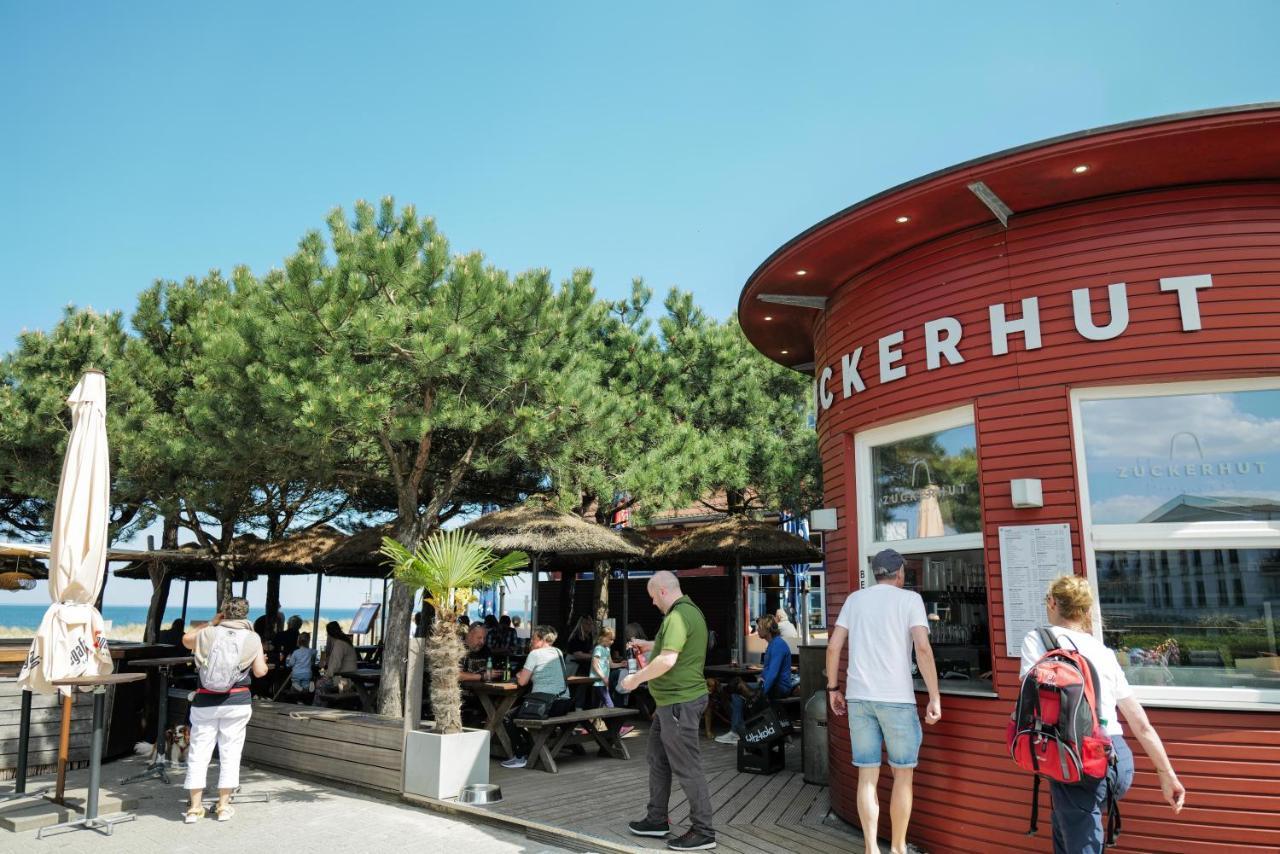 Ferienwohnungen Meerfarbig Zingst - Haustierfrei -Terrasse Mit Strandkorb Oder Balkon - E-Ladesaeule - Parkplatz - Wlan - Fahrradschuppen - Waschtrockner - Ruhig Und Zentral - Nichtraucher المظهر الخارجي الصورة