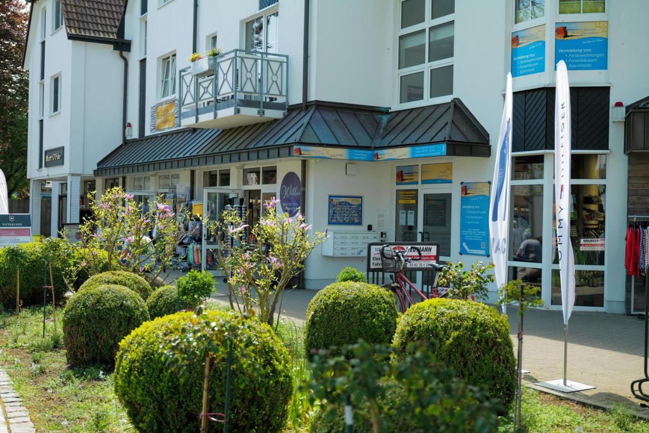 Ferienwohnungen Meerfarbig Zingst - Haustierfrei -Terrasse Mit Strandkorb Oder Balkon - E-Ladesaeule - Parkplatz - Wlan - Fahrradschuppen - Waschtrockner - Ruhig Und Zentral - Nichtraucher المظهر الخارجي الصورة