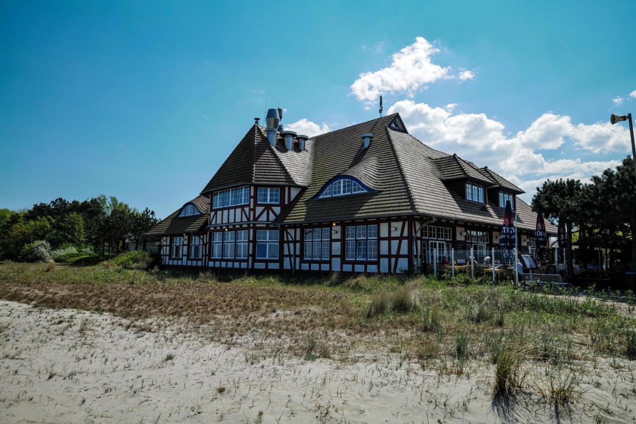 Ferienwohnungen Meerfarbig Zingst - Haustierfrei -Terrasse Mit Strandkorb Oder Balkon - E-Ladesaeule - Parkplatz - Wlan - Fahrradschuppen - Waschtrockner - Ruhig Und Zentral - Nichtraucher المظهر الخارجي الصورة